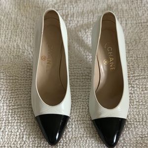 Vintage CHANEL heels